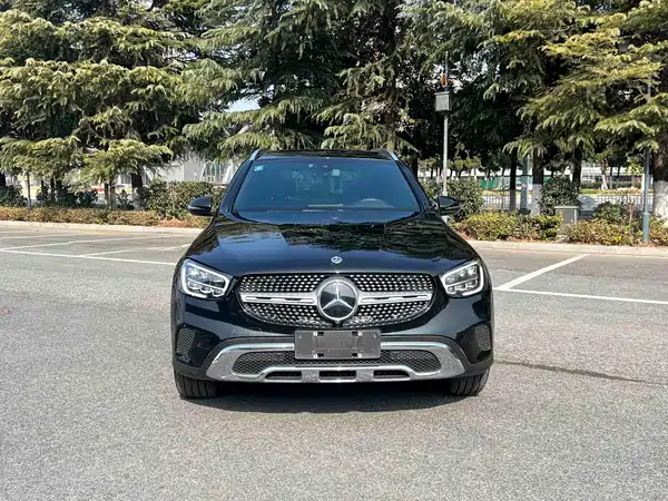 Mercedes-Benz GLC 2021