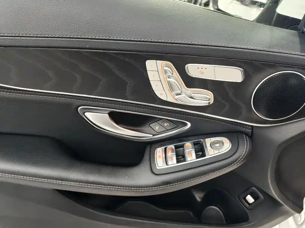 Mercedes-Benz C-Class 2020 — фото 9