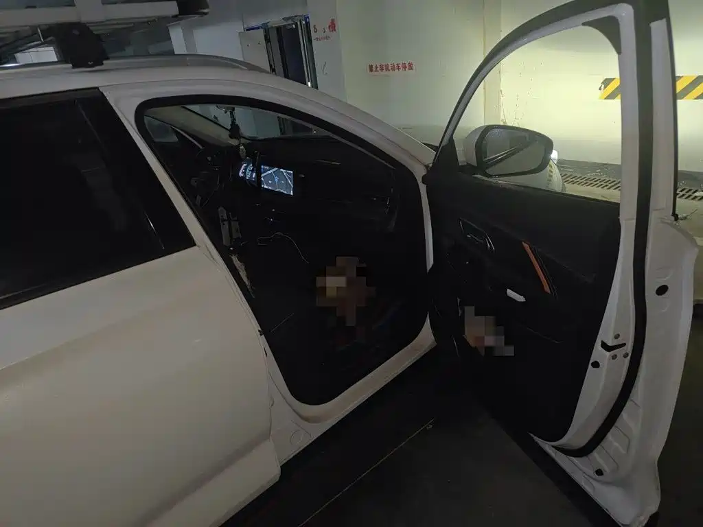 Changan Auchan X7 PLUS 2022 — фото 21