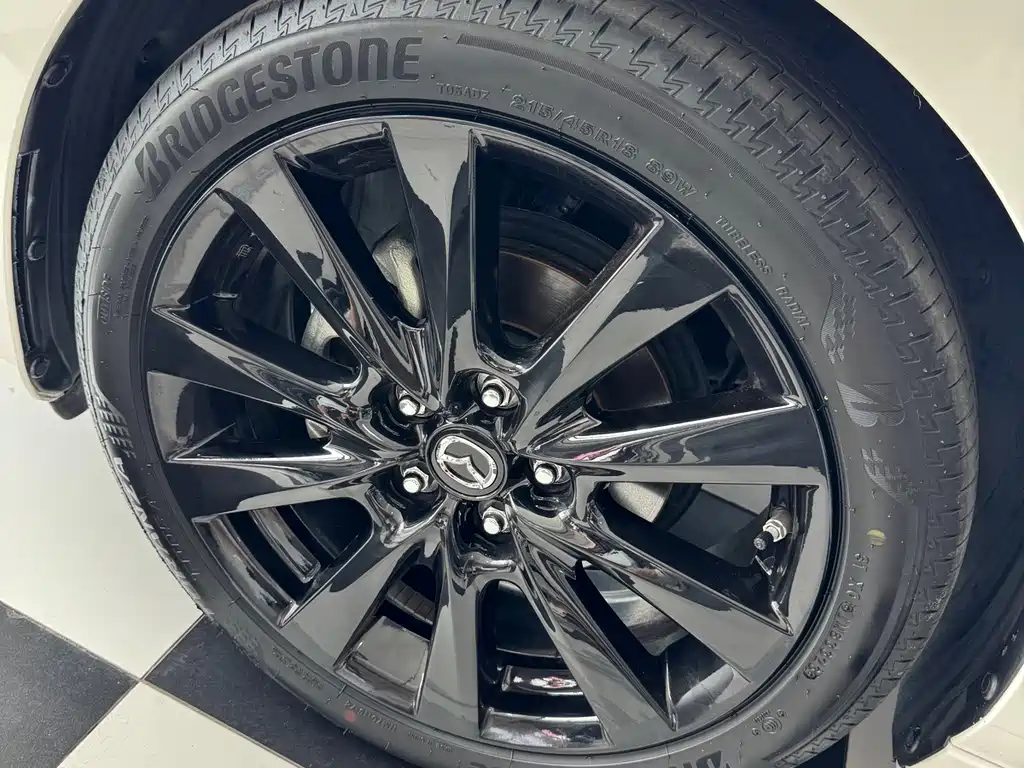 Mazda 3 Angkesela 2023
