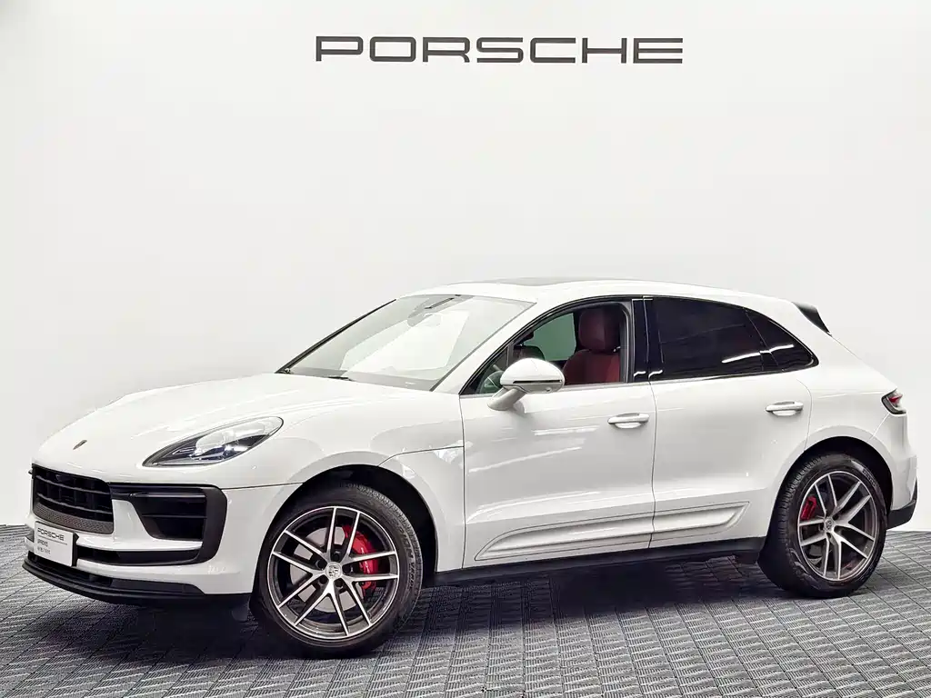 Porsche Macan 2022 — фото 1