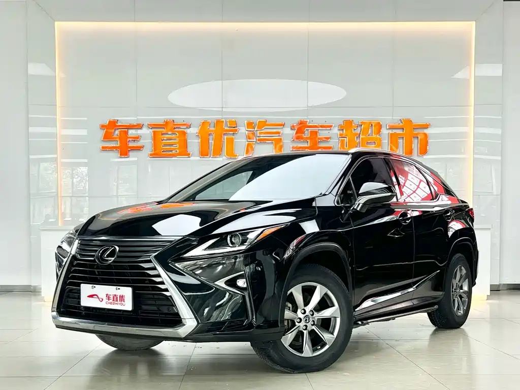Lexus RX 2018 — фото 1