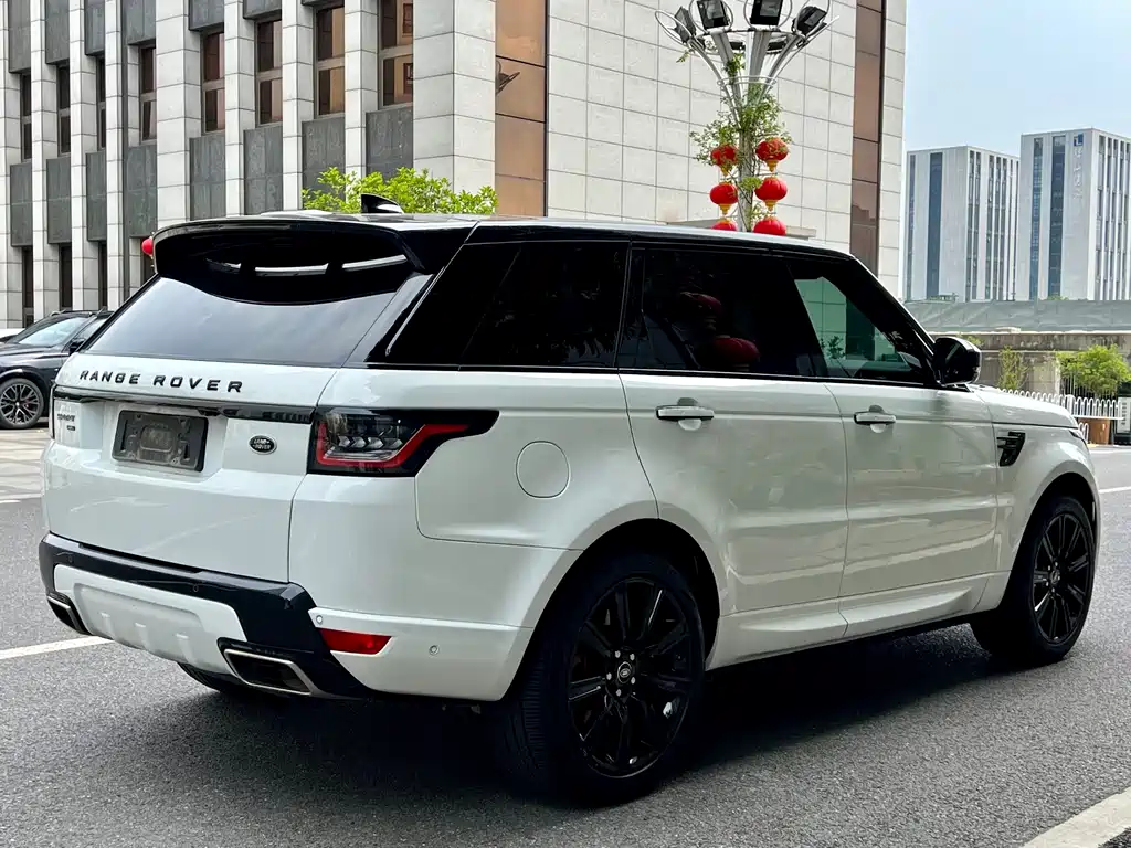 Land Rover Sport 2021 — фото 9