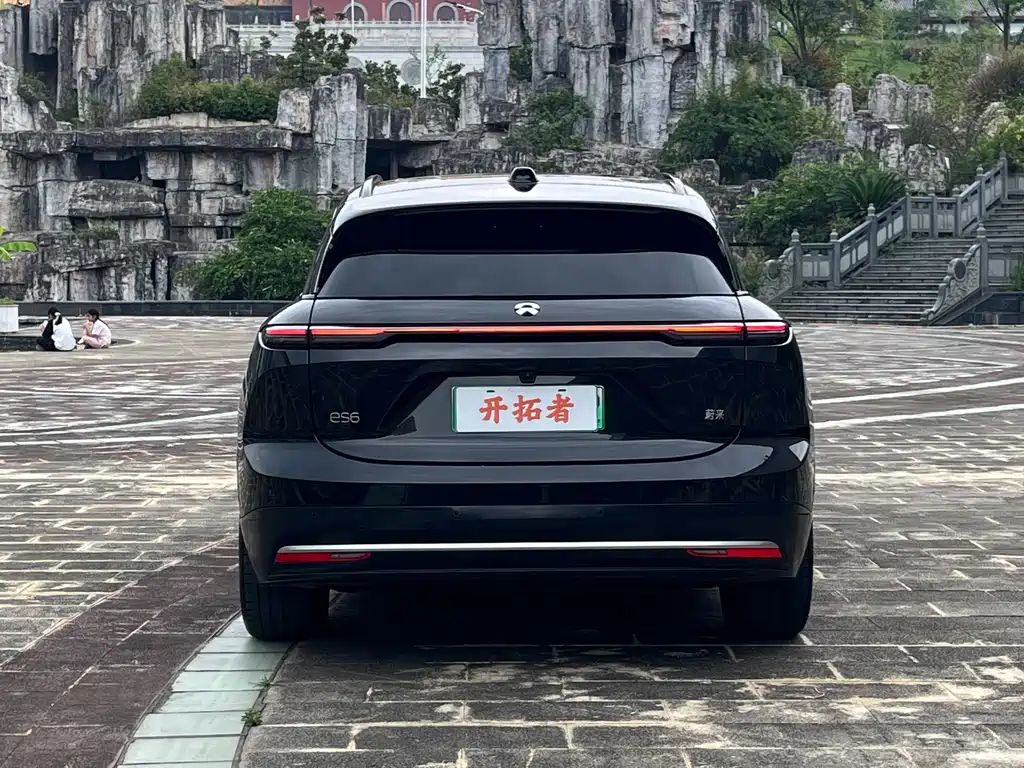 NIO ES6 2024