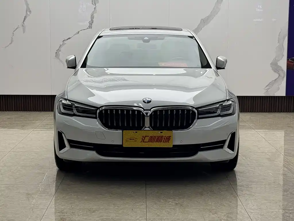 BMW 5 Series 2023