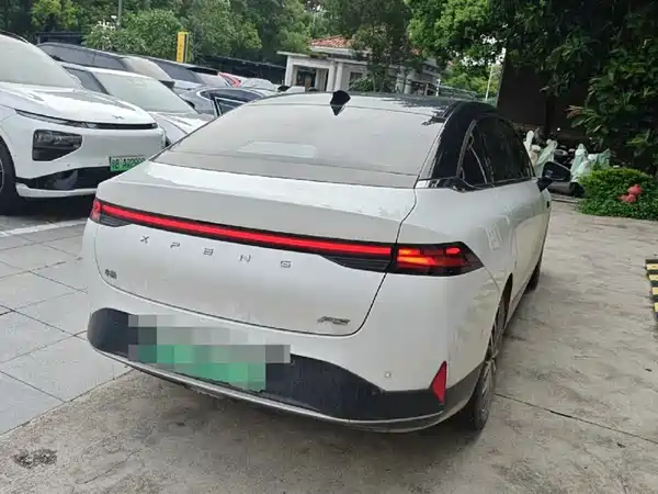XPeng P5 2023