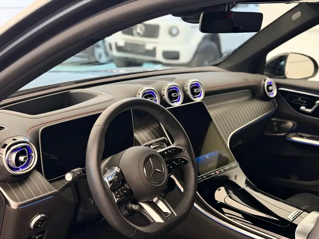Mercedes-Benz GLC AMG 2025 — фото 24