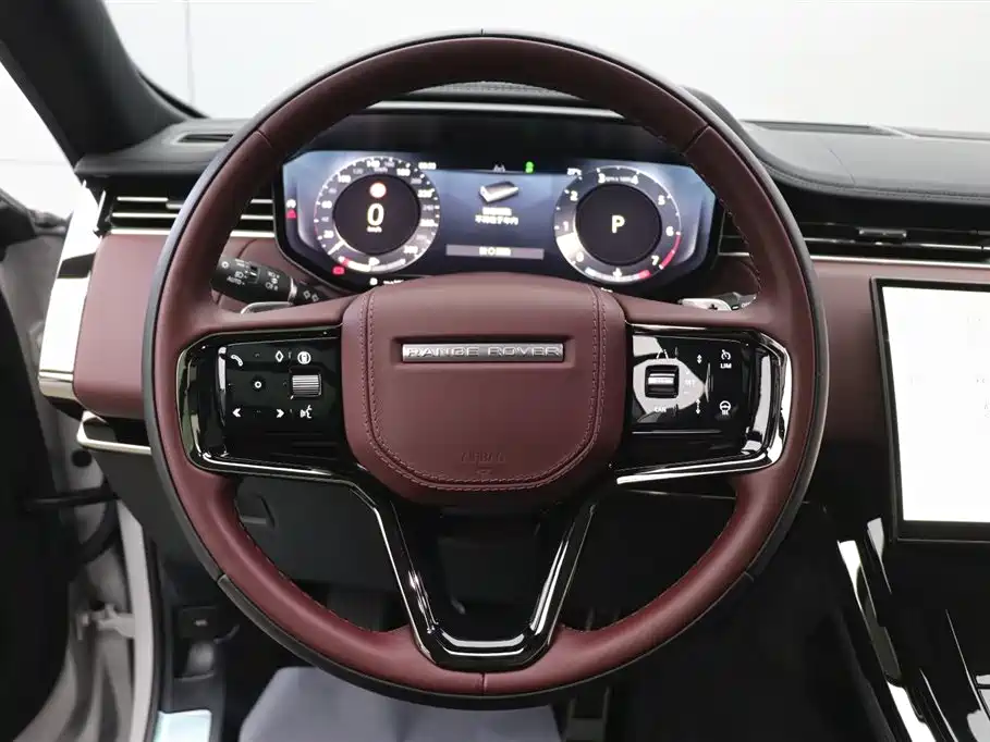 Land Rover Sport 2024 — фото 15