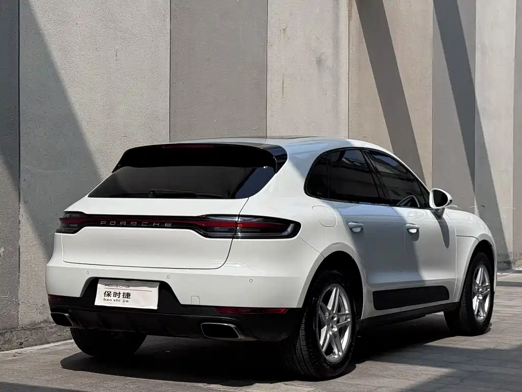 Porsche Macan 2021 — фото 7