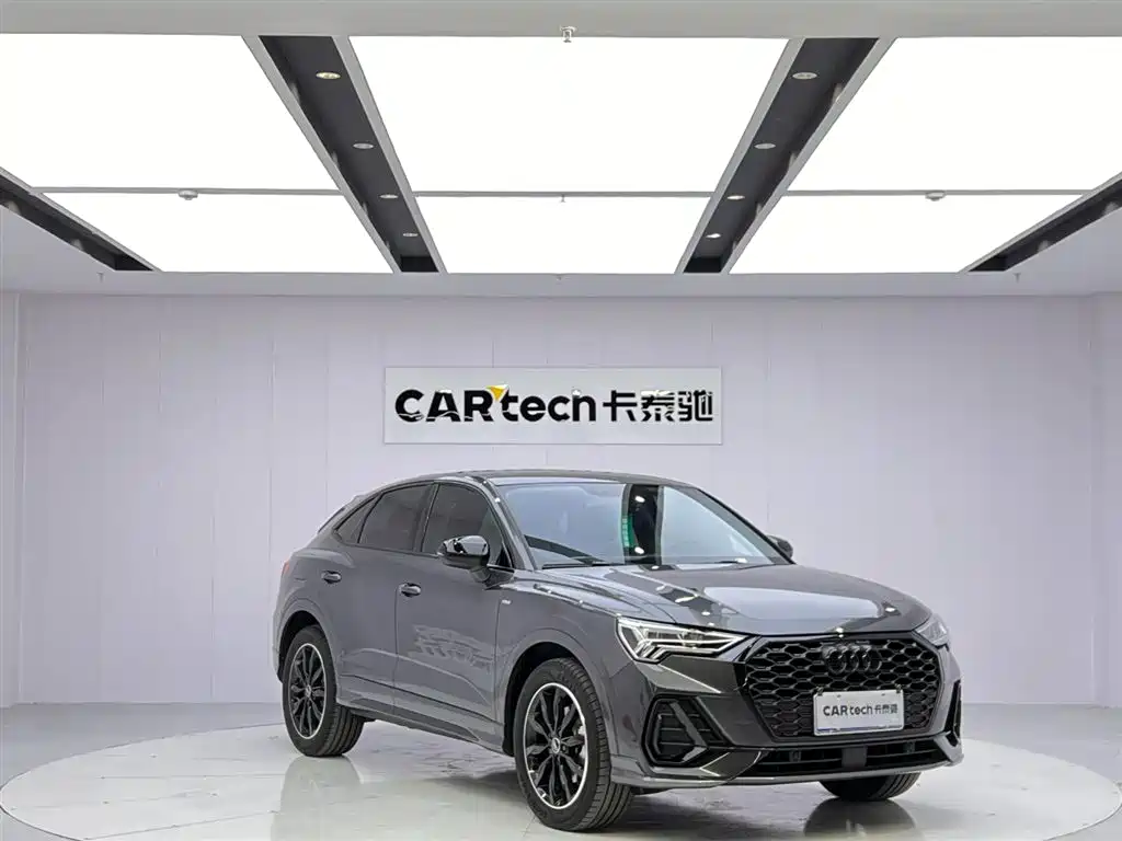 Audi Q3 Sportback 2023 — фото 7