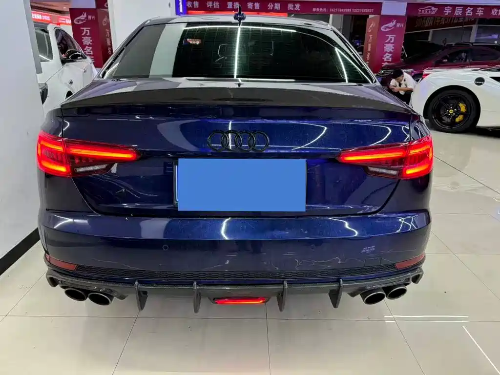 Audi S4 2017 — фото 13