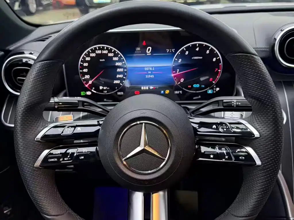 Mercedes-Benz C-Class 2022 — фото 11