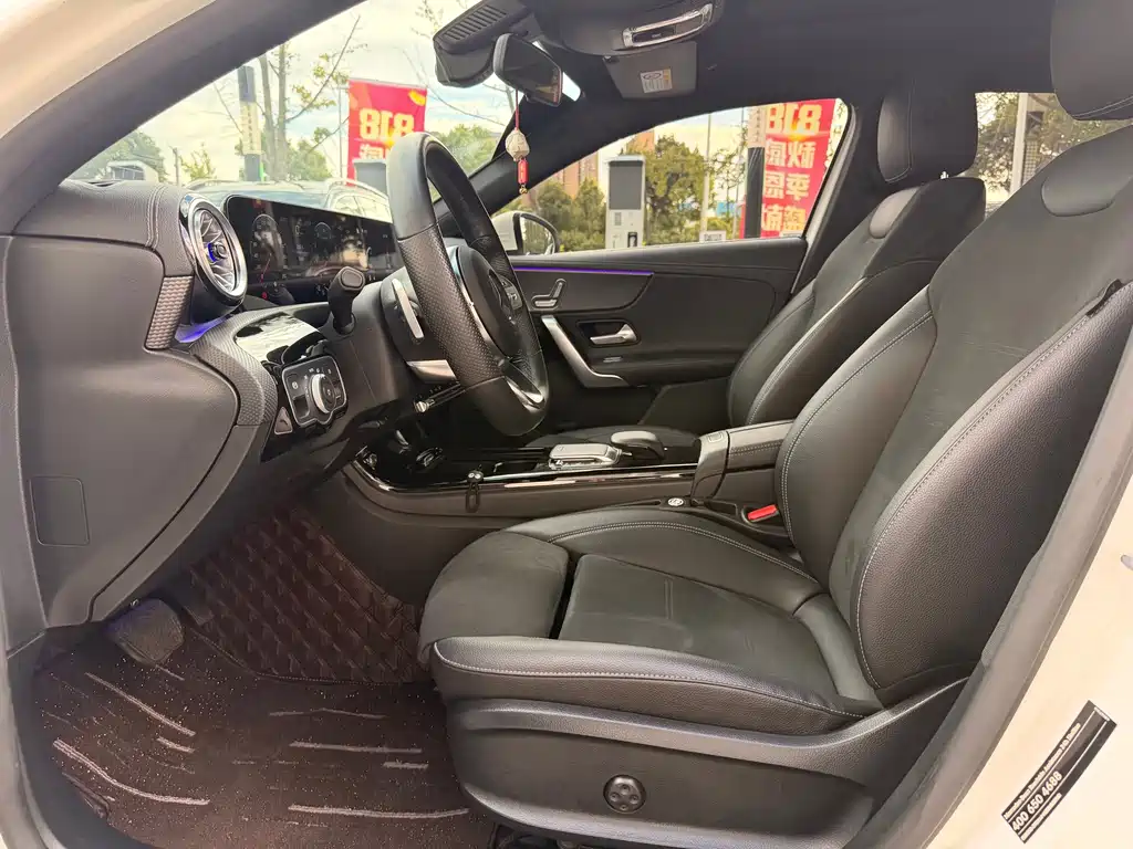 Mercedes-Benz A-Class 2021 — фото 15