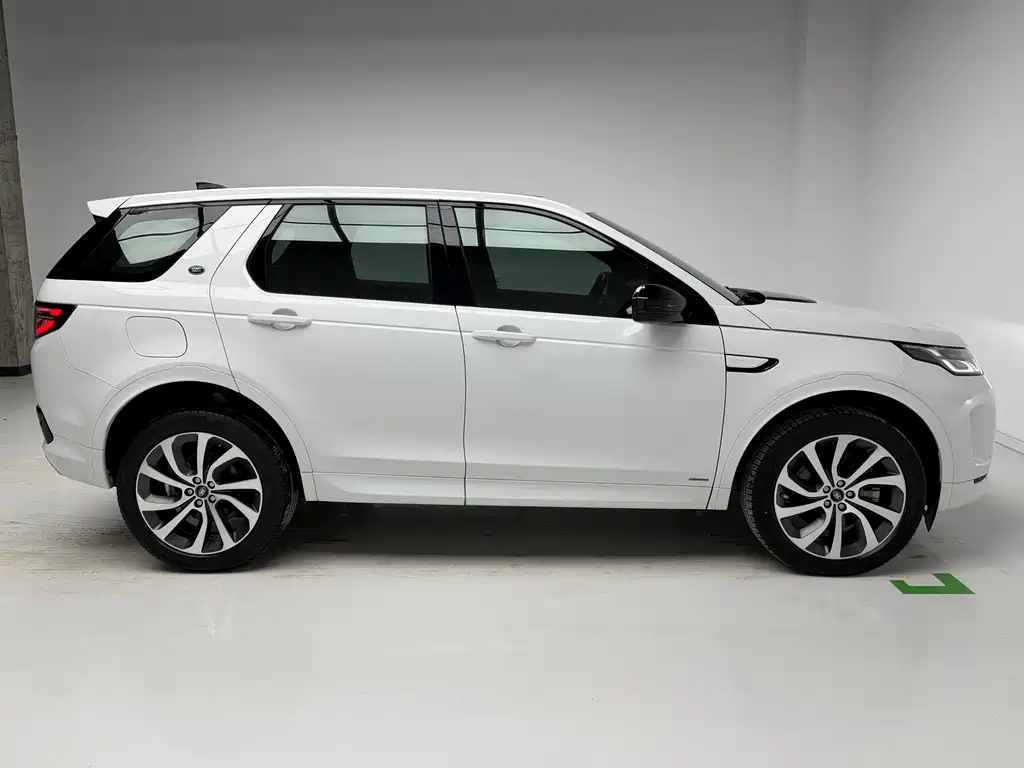 Land Rover Discovery Sport 2020 — фото 9