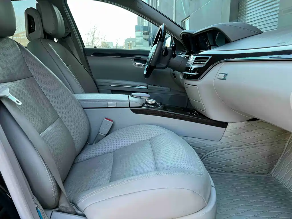 Mercedes-Benz S-Class 2012 — фото 23