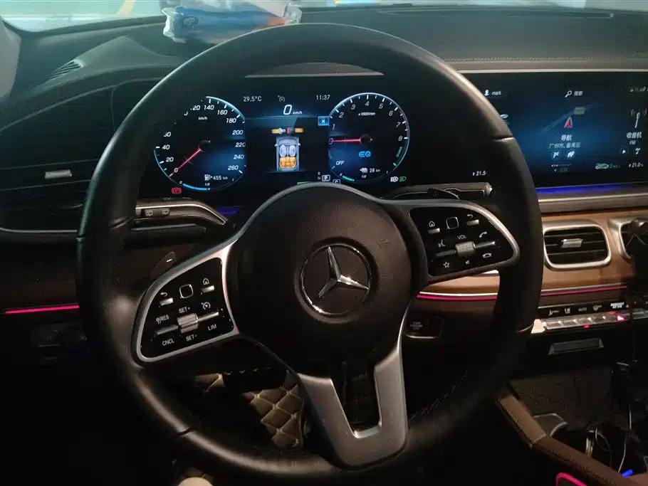 Mercedes-Benz GLE New Energy 2021 — фото 15