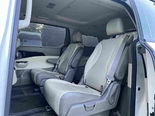 Kia Carnival 2023