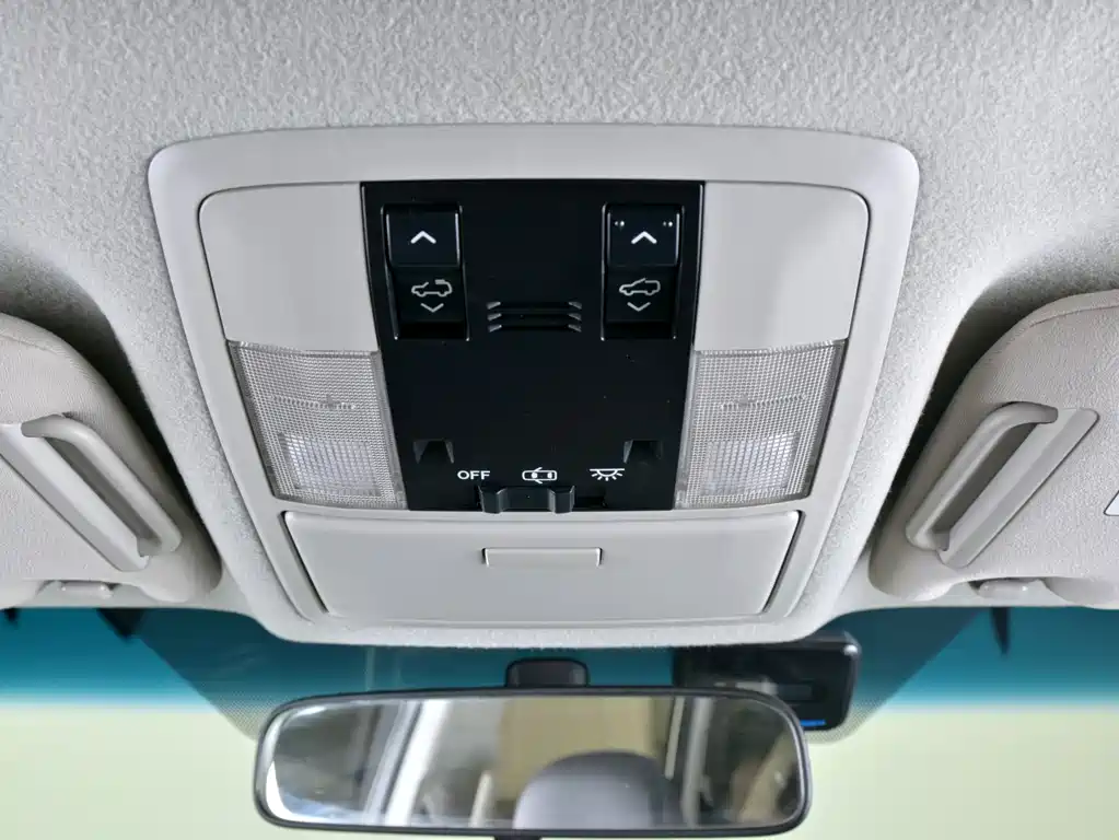 Toyota Prado 2016 — фото 21