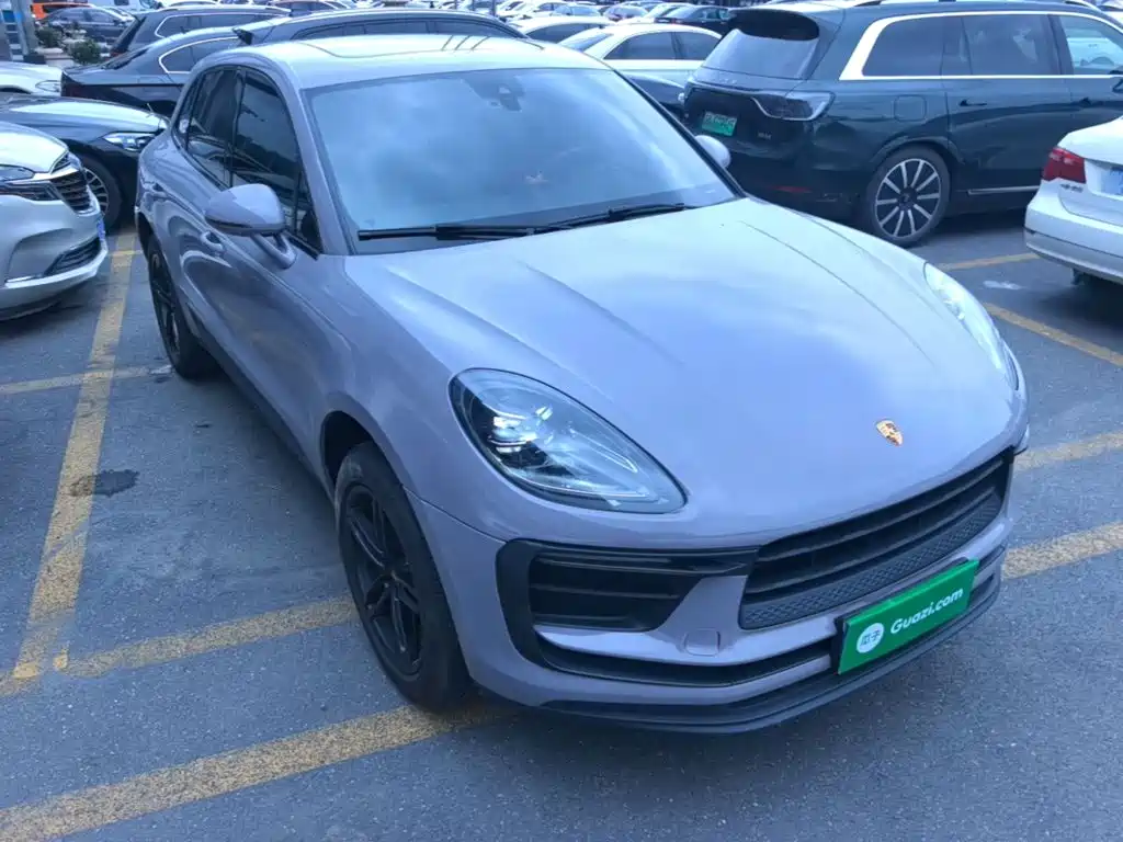 Porsche Macan 2023 — фото 22
