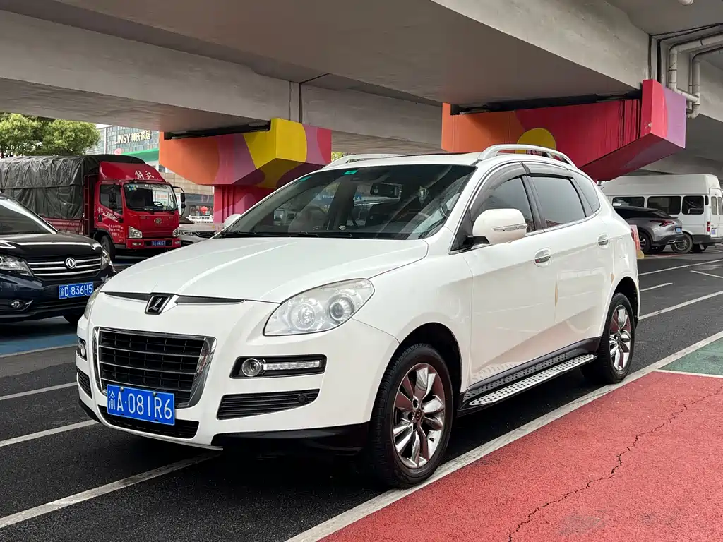 Luxgen Big 7 SUV 2014 — фото 1