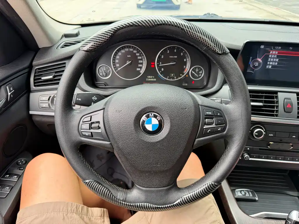 BMW X3 2016 — фото 17