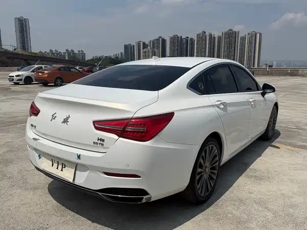 Hongqi H5 2021