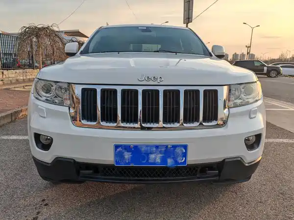 Jeep Grand Cherokee 2013