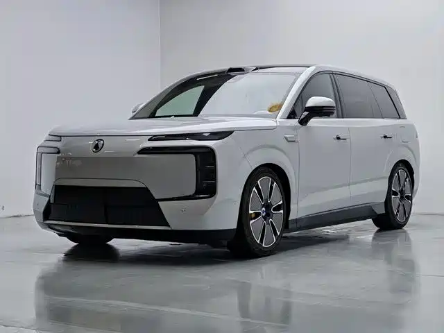 Denza N8L 2025