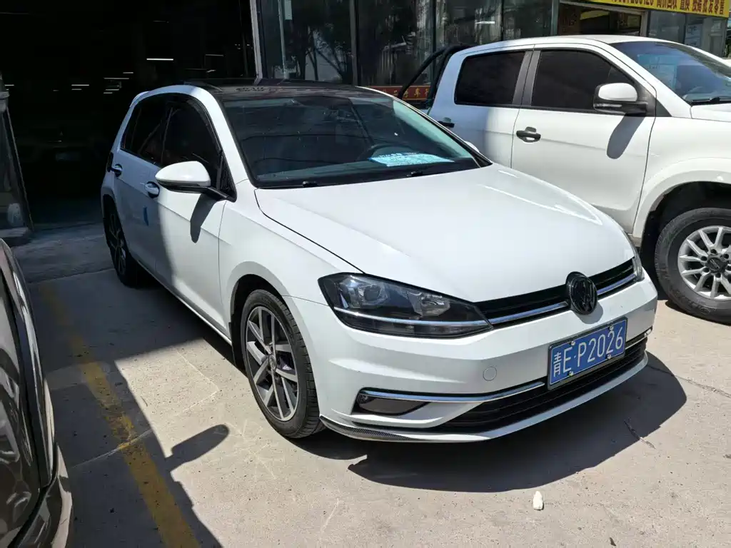 Volkswagen Golf 2020