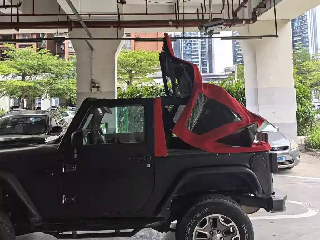 Jeep Wrangler 2015 — фото 3