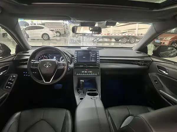 Toyota Avalon 2021
