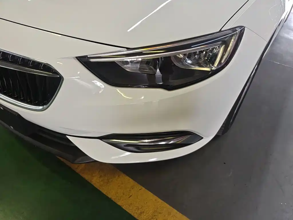 Buick Regal 2019 — фото 24