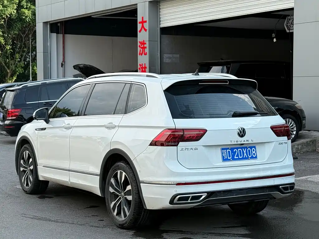 Volkswagen Tiguan L 2024 — фото 8