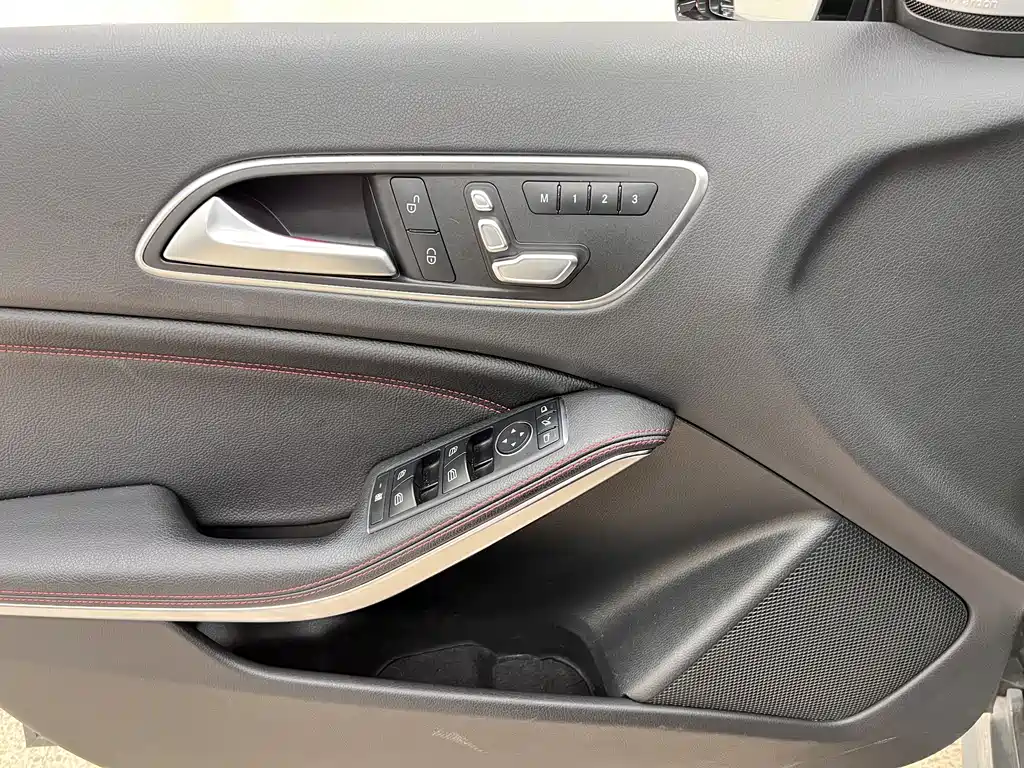 Mercedes-Benz A-Class AMG 2016 — фото 14