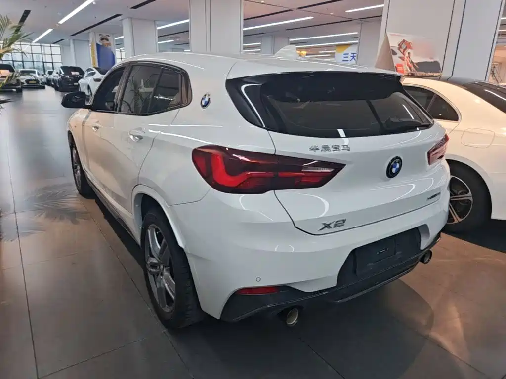 BMW X2 2023 — фото 5