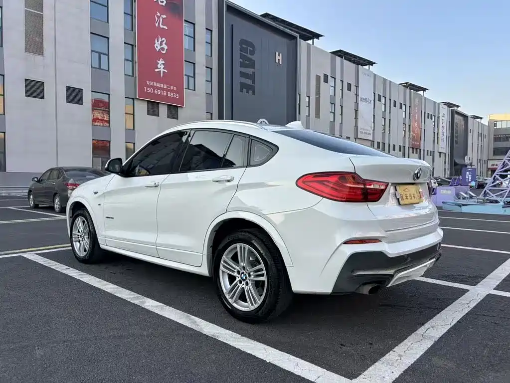 BMW X4 2016 — фото 13