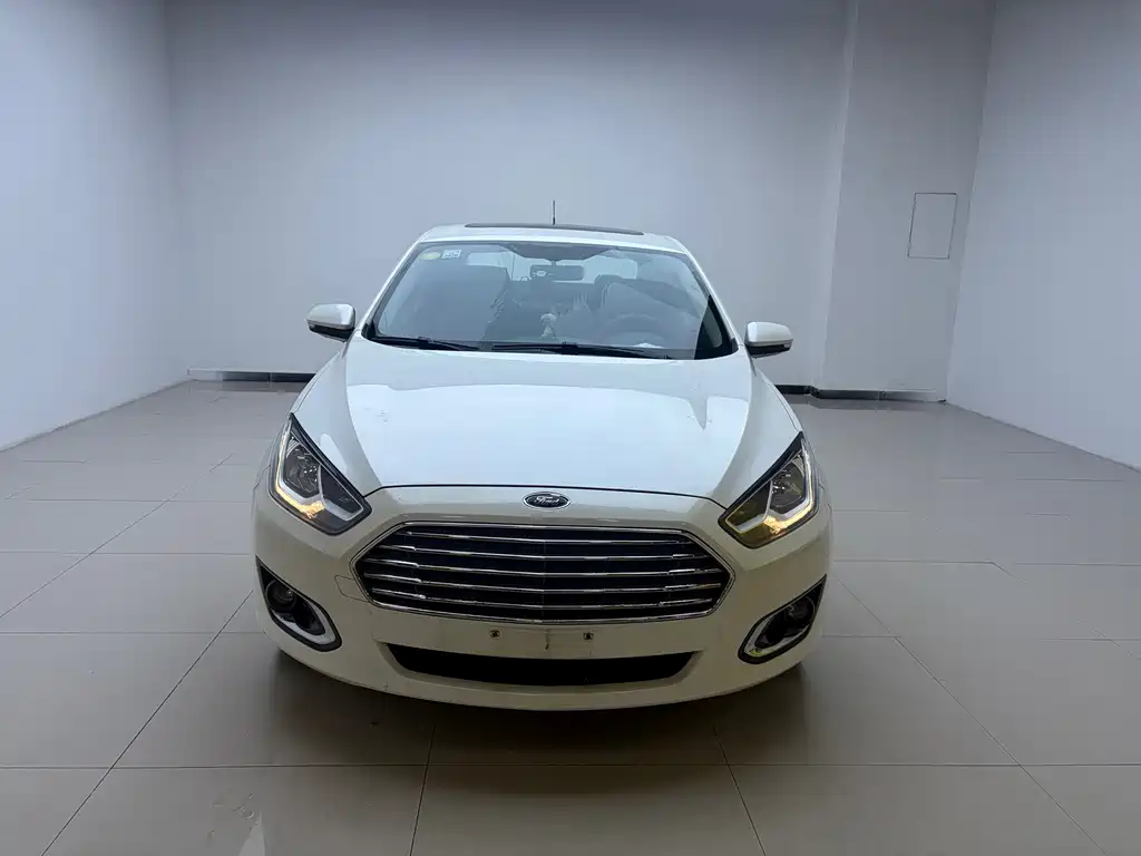 Ford Forrest 2016