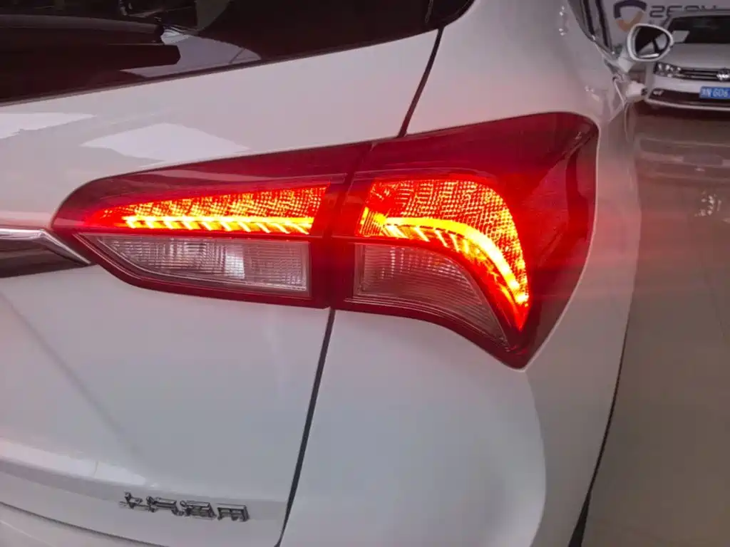 Buick Envision Plus 2019 — фото 8