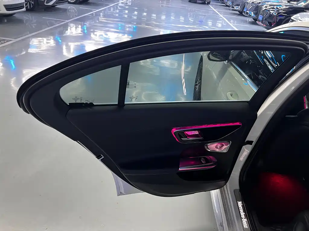 Mercedes-Benz C-Class 2022