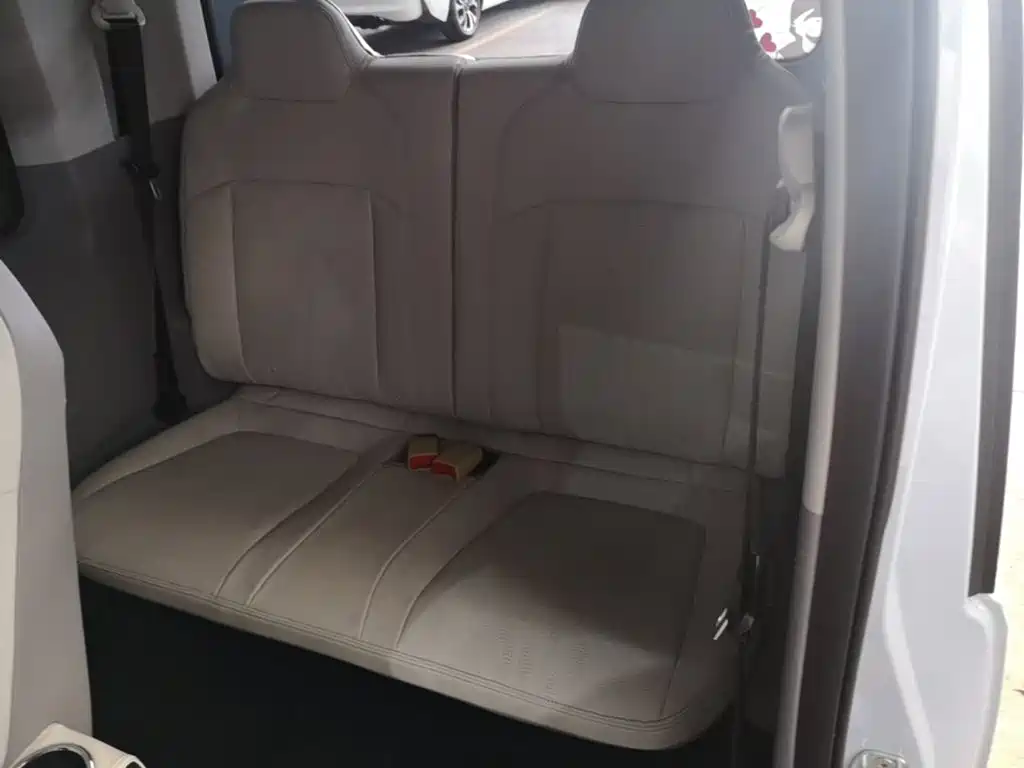 Wuling Air ev Clear Sky 2024 — фото 17