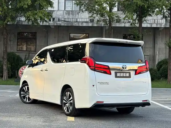 Toyota Alphard 2019