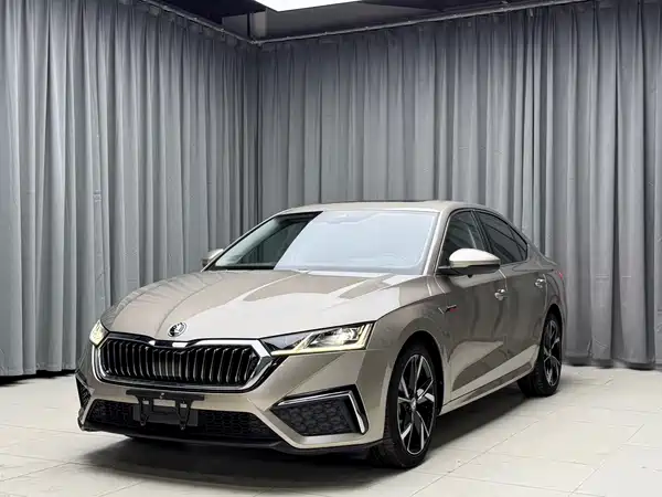 Skoda Octavia 2023