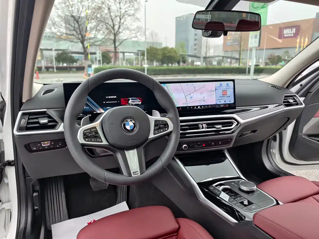 BMW 3 Series 2023 — фото 18