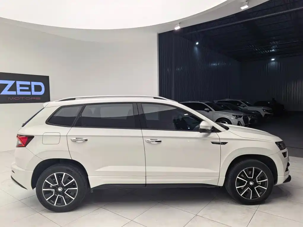 Skoda Karoq 2022 — фото 2