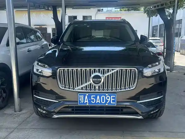Volvo XC90 2019
