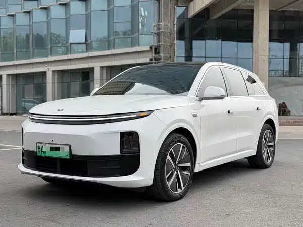 Li Auto L6 2024