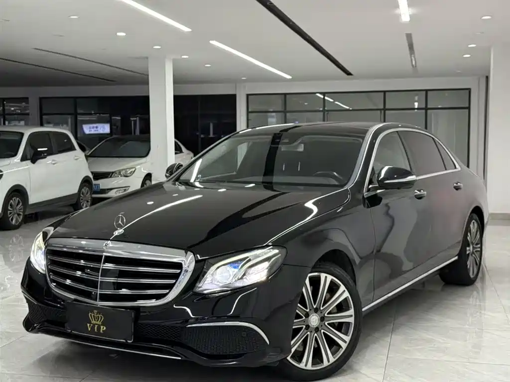 Mercedes-Benz E-Class 2017 — фото 1