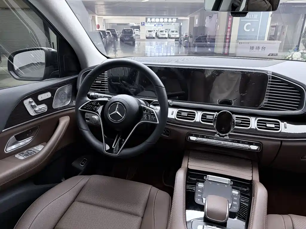 Mercedes-Benz GLE 2025 — фото 23