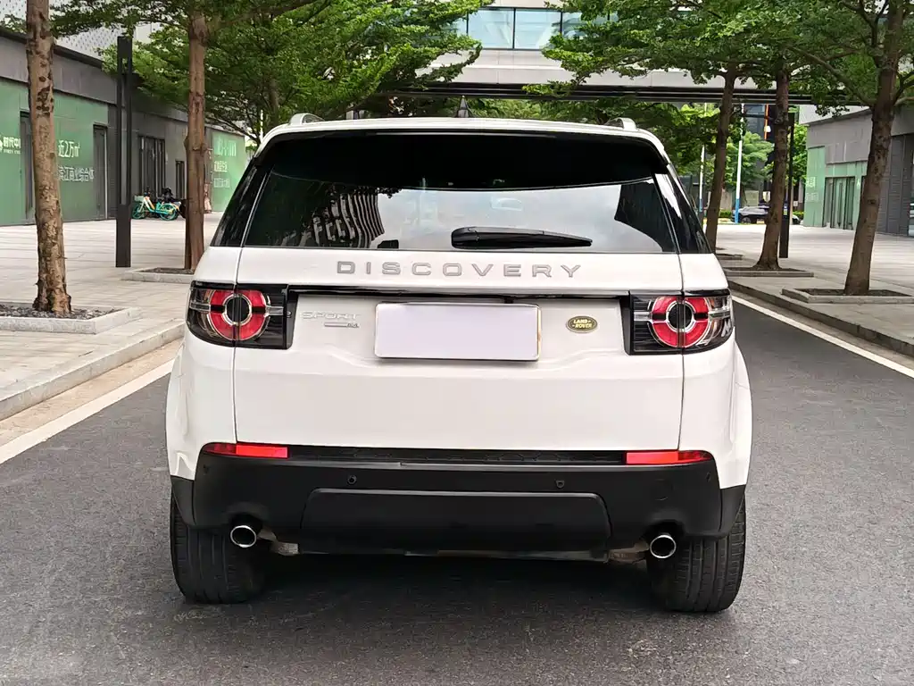 Land Rover Discovery Sport 2017 — фото 3