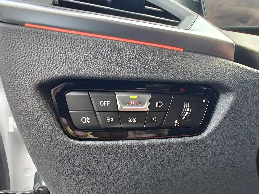 BMW i3 2023 — фото 19